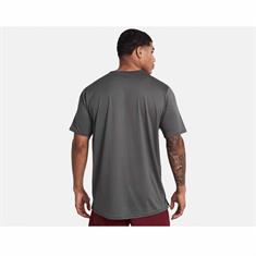 UNDER ARMOUR 1383973 LAUNCH T-SHIRT