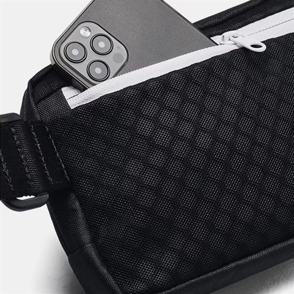 Under Armour Crossbody-heuptas Loudon